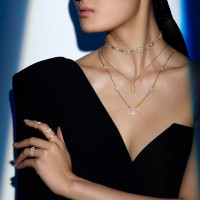 Move Uno Multi-Choker Kette