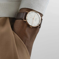 Metro Roségold neomatik 39