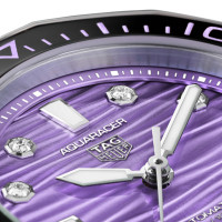 TAG HEUER AQUARACER PROFESSIONAL 300 DATE