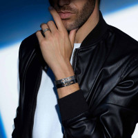 Move Titanium Graphite Armreif