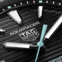 TAG HEUER AQUARACER PROFESSIONAL 200 SOLARGRAPH