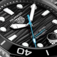 TAG HEUER AQUARACER PROFESSIONAL 300 DATE