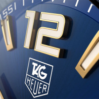 TAG HEUER FORMULA 1 DATE