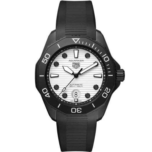 TAG Heuer - TAG HEUER AQUARACER PROFESSIONAL 300 DATE