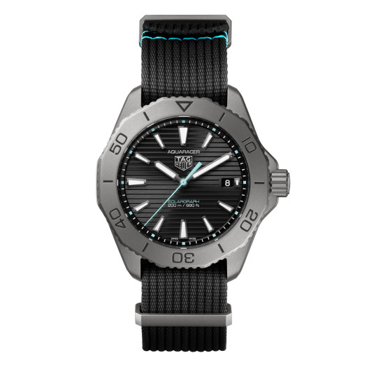 TAG Heuer - TAG HEUER AQUARACER PROFESSIONAL 200 SOLARGRAPH